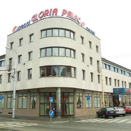 Hotel Gloria Palac 3*