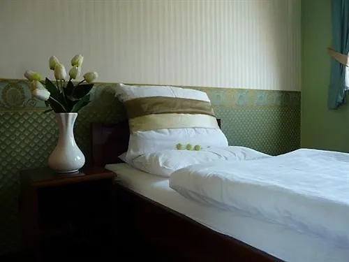 Gloria Palac Hotel 3*